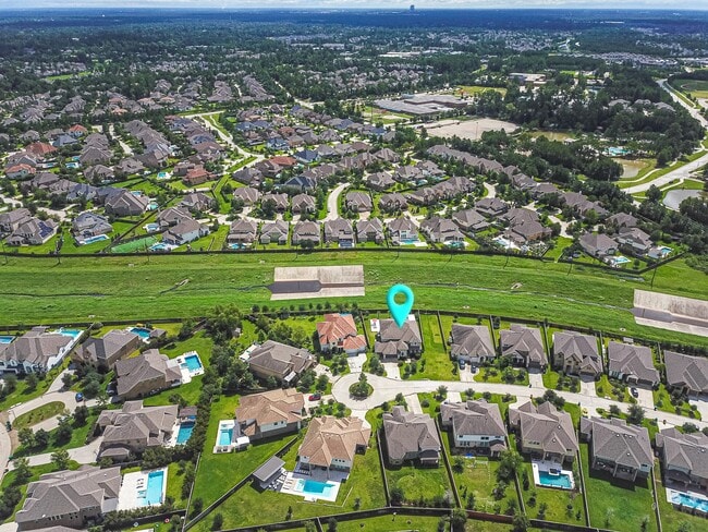 34 Winter Thicket Pl in Tomball, TX - Building Photo - Building Photo