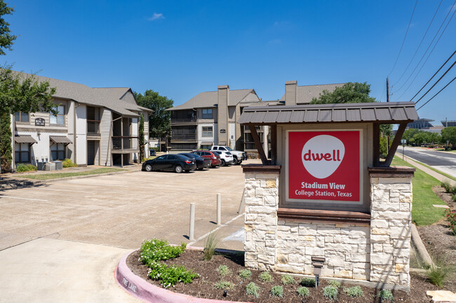 Stadium View Apartments in College Station, TX - Foto de edificio - Building Photo