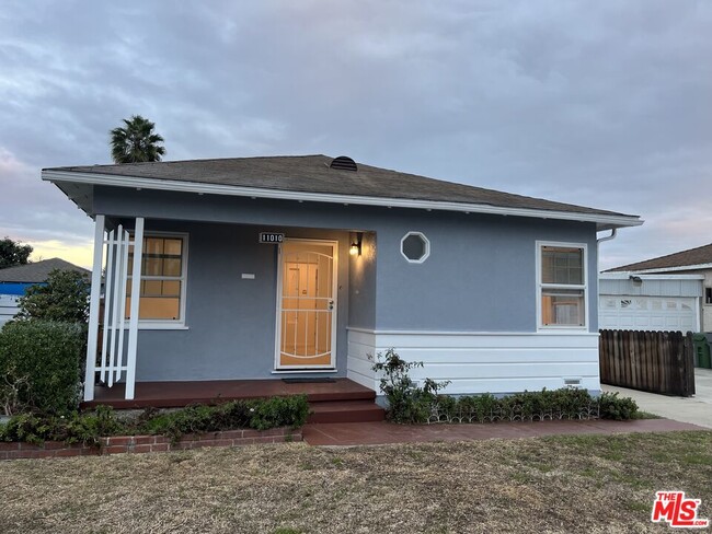 11010 Condon Ave in Inglewood, CA - Building Photo - Building Photo