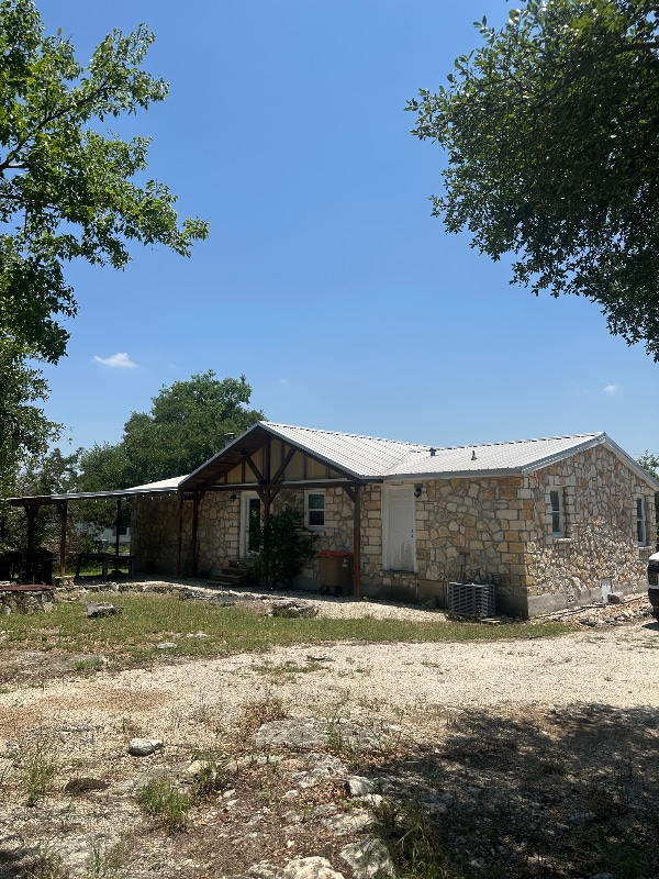 5048 Apache Moon in Spring Branch, TX - Building Photo - Building Photo