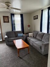 1917 2nd St in Moundsville, WV - Building Photo - Building Photo