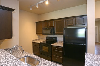 Fountain Ridge in Kenosha, WI - Building Photo - Interior Photo