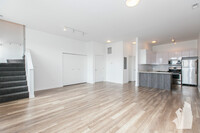 2700 W North Ave, Unit #302 in Chicago, IL - Building Photo - Building Photo