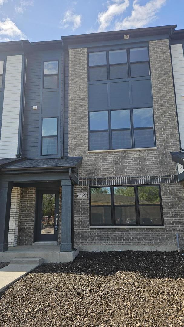 6429 Main St in Morton Grove, IL - Building Photo - Building Photo