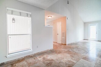 1403 Valley Landing Dr in Katy, TX - Building Photo - Building Photo