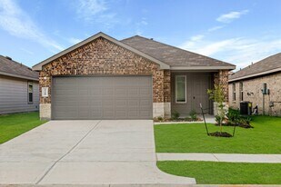 5710 Sycamore Glen Dr in Spring, TX - Building Photo