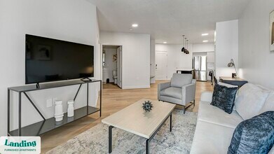 352 E 500 S in Salt Lake City, UT - Building Photo - Building Photo