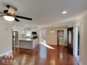 2408 Dora Dr, Unit 0801 in Charlotte, NC - Building Photo - Building Photo