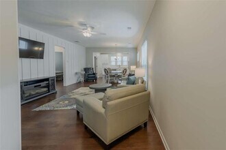 5905 Deerbrook Ct in Hoschton, GA - Building Photo - Building Photo