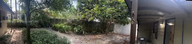 2430 SW 25th Ter in Miami, FL - Building Photo - Building Photo