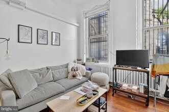 2319 Fitzwater St in Philadelphia, PA - Building Photo - Building Photo