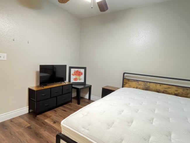 5034 Lime Kiln Ave in Las Vegas, NV - Building Photo - Building Photo