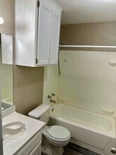 4913 Jamesway Rd, Unit B in Fort Worth, TX - Building Photo - Building Photo