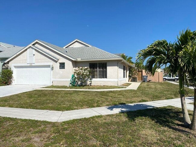 22380 Sands Point Dr in Boca Raton, FL - Building Photo - Building Photo