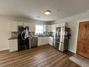 1414 E 17th St in Idaho Falls, ID - Building Photo - Building Photo