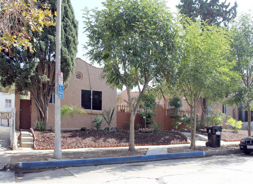 1286 S Plymouth Blvd in Los Angeles, CA - Building Photo
