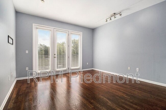 property at 5300 Peachtree Rd