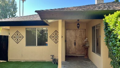 20222 Valerio St in Winnetka, CA - Building Photo - Building Photo