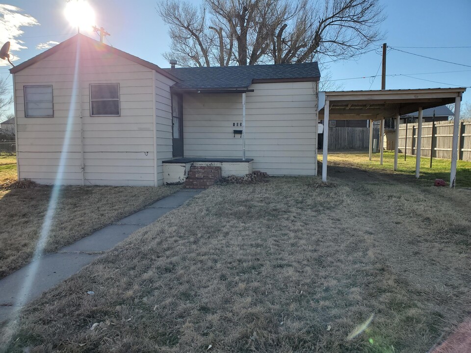 103 Estireno St in Borger, TX - Building Photo