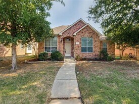 7072 Chinquapin Dr in Frisco, TX - Building Photo