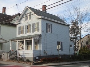 40 W Broad St in Haverstraw, NY - Building Photo - Building Photo