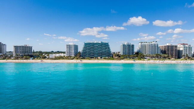 9349 Collins Ave in Surfside, FL - Building Photo - Building Photo