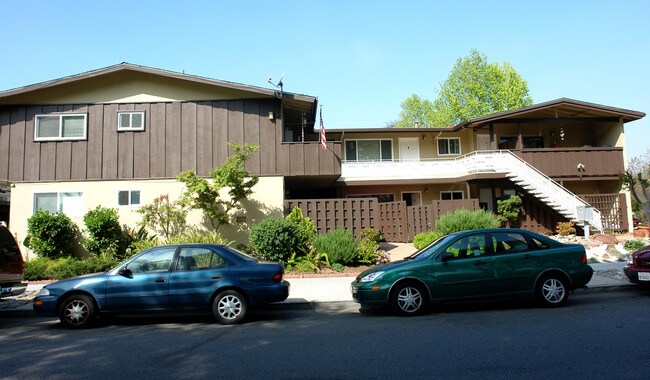 2960 Van Sansul Ave in San Jose, CA - Foto de edificio - Building Photo