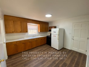 3818 Vanderburg Dr in Concord, NC - Building Photo - Building Photo