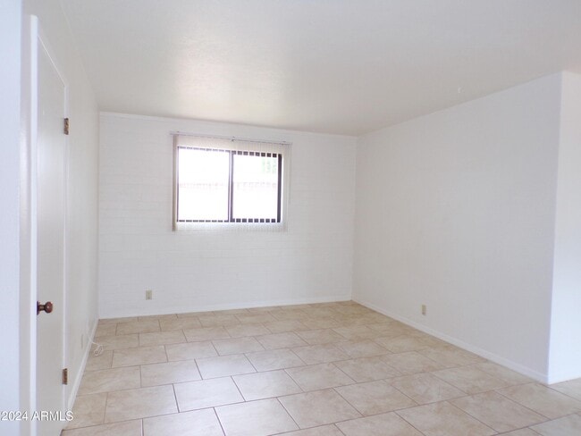 307 1st St in Huachuca City, AZ - Building Photo - Building Photo