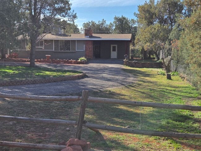 3605 Moki Dr in Sedona, AZ - Building Photo - Building Photo
