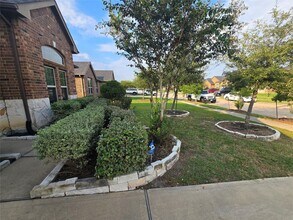 511 Yellow Bullhead Ct in Rosenberg, TX - Building Photo - Building Photo