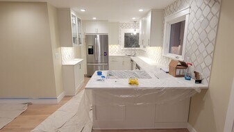 1928 35th Ave W in Seattle, WA - Building Photo