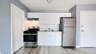 216 12th Ave, Unit 1 in Paterson, NJ - Building Photo