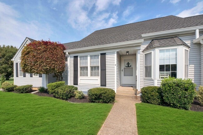 property at 2555 Youngs Ave
