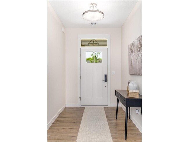 2360 Sydney Ln in Hudson, WI - Building Photo - Building Photo