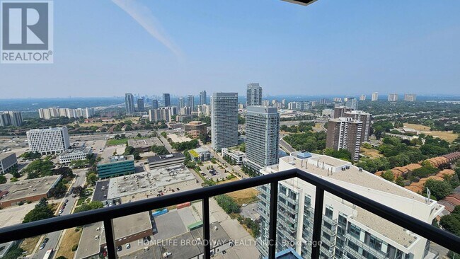 property at 325-3325 Yorkland Blvd