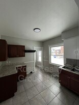 1040 Campbell St in Toledo, OH - Building Photo