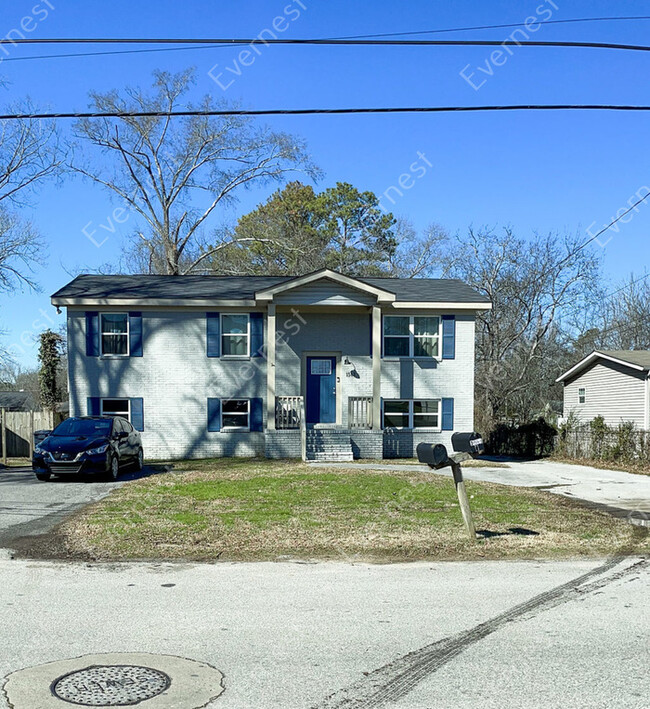 property at 1565 Burns Ave