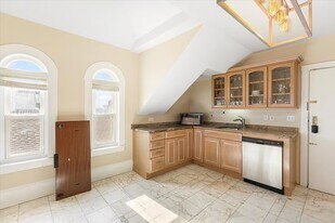 61 Coral Ave in Winthrop, MA - Building Photo