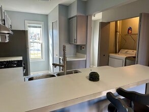 1511 Crab Tree Dr in Westmont, IL - Building Photo - Building Photo