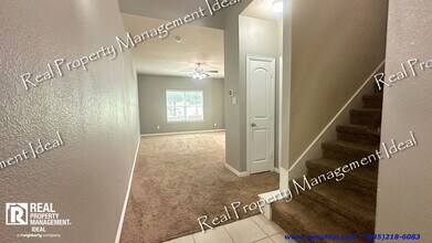 304 Basil St in Garland, TX - Building Photo - Building Photo