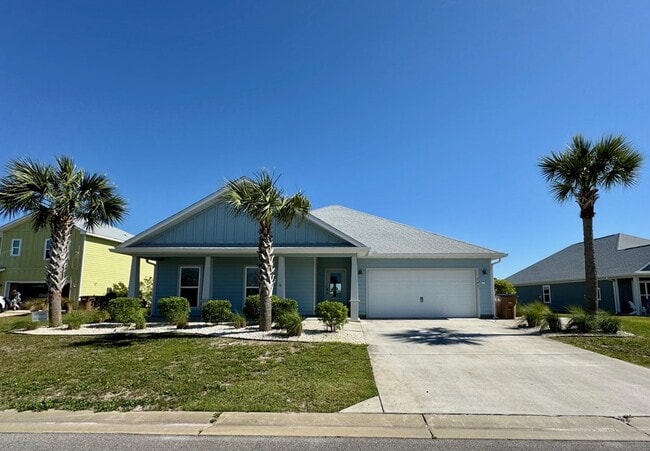 145 Sandy Ln in Port St. Joe, FL - Building Photo - Building Photo