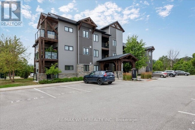 property at 12 Beckwith Ln