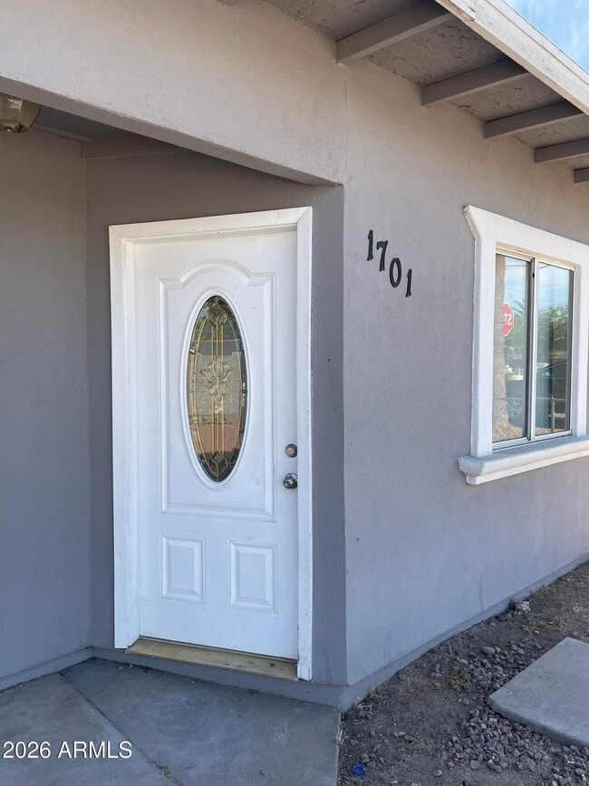 property at 1701 E Harvard St