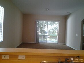 35045 Meadow Reach Dr in Zephyrhills, FL - Building Photo - Building Photo