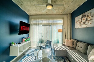 333 E Roosevelt St in Phoenix, AZ - Building Photo