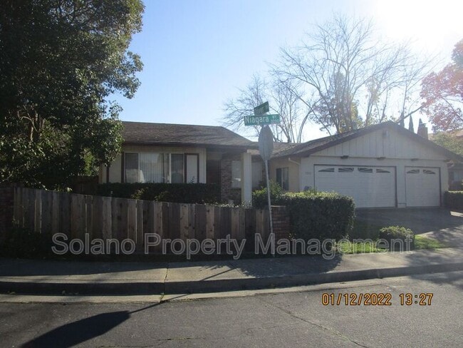 3203 Niagara Way in Fairfield, CA - Building Photo - Building Photo