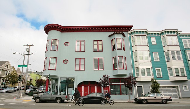 1488 Fulton St in San Francisco, CA - Foto de edificio - Building Photo