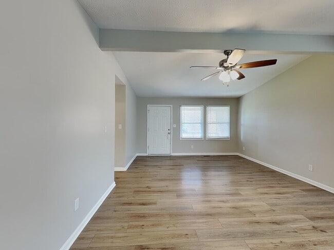 57 Corottoman Ct in Avon, IN - Building Photo - Building Photo