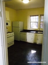 42 Hillside St in Boston, MA - Building Photo - Building Photo